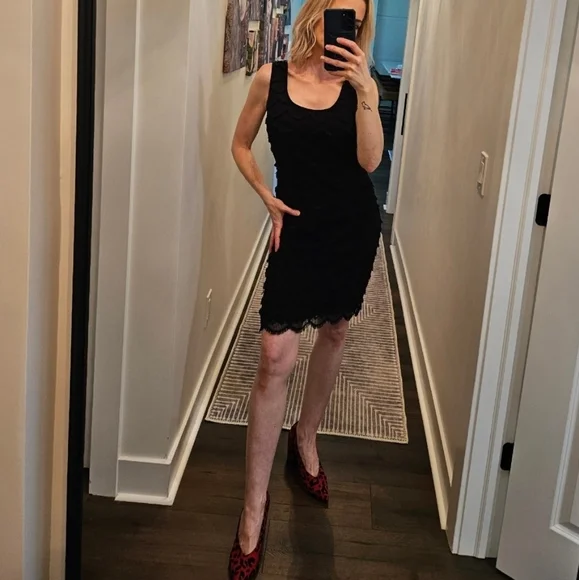 Guess Lace Fringe Black Bodycon Dress - Size 6 - Picture 2 of 16